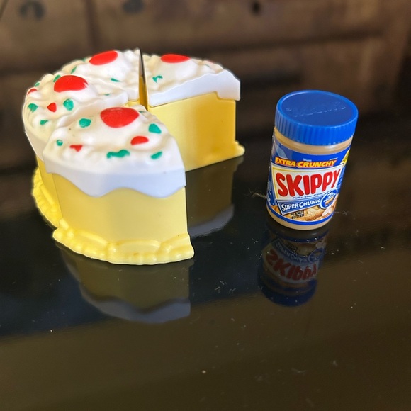 American Girl Miniature Snack and Beverage Collection - Picture 7 of 7